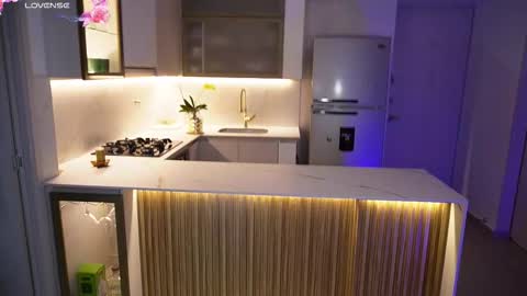 Cata  online show from January 18, 11:01 pm