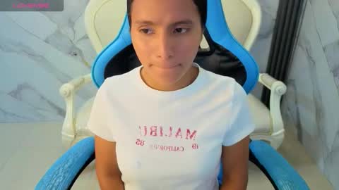 cataleya23_a online show from March 28, 8:19 pm