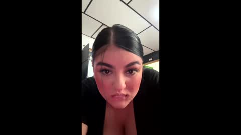 cataleya6712 online show from October 28, 5:30 pm