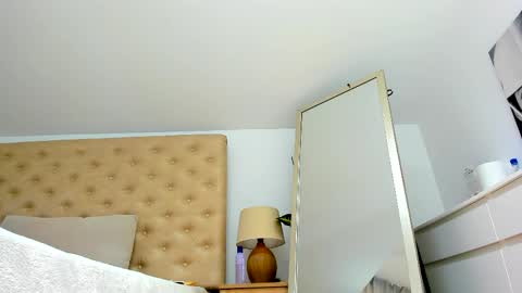 cataleya online show from April 9, 5:21 am