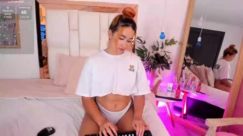 Snapshot of cataleyaadams_ chatting on September 30, 2:22 pm Cataleya Admas online show from September 30, 2:22 pm