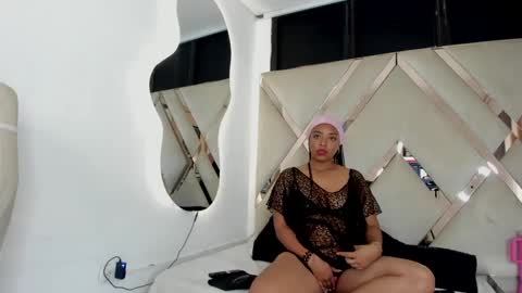 cataleyaxht online show from March 1, 1:18 pm