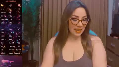 catalina3772516 online show from January 14, 1:32 am