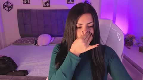 Catalina online show from October 17, 2:48 am