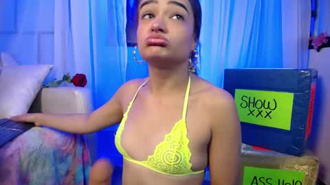 Catalina soul online show from May 7, 2:32 pm