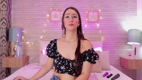 Snapshot of catalinnathompson chatting on February 27, 12:13 pm CatalinnaThompson online show from February 27, 12:13 pm