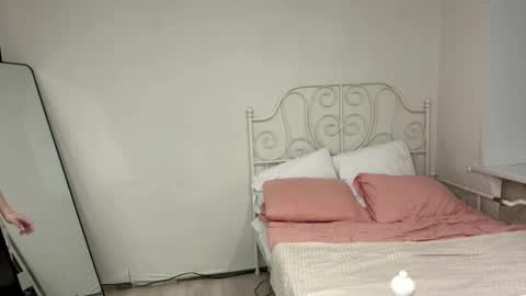 Lolly online show from March 6, 3:29 pm