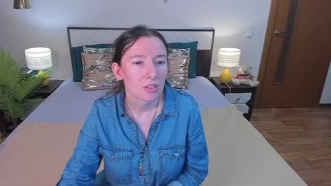 Catrin online show from May 19, 4:19 am