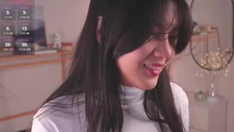 Lee online show from November 11, 4:37 pm