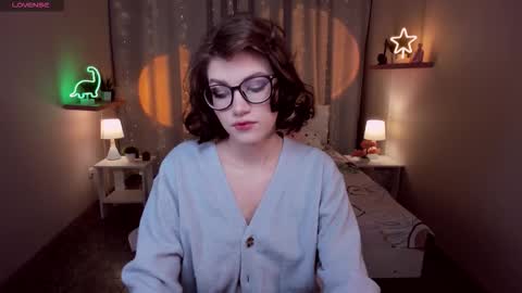 cathybarnes online show from November 22, 9:12 am