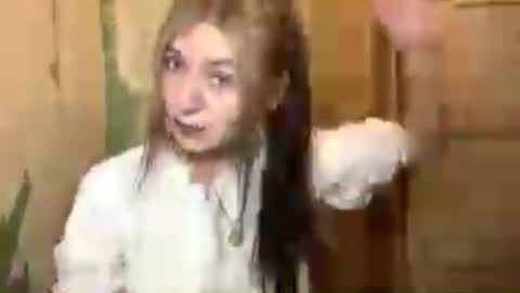 Lola online show from November 3, 8:57 pm