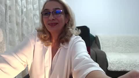cecylya4u online show from October 1, 6:24 pm