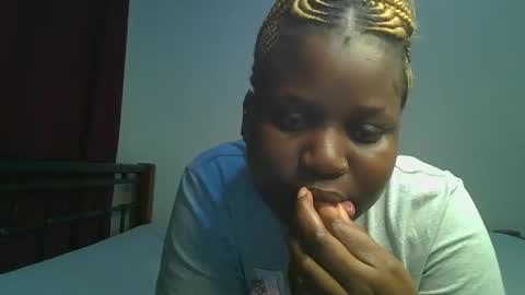 ceepretty25 online show from March 7, 11:06 am