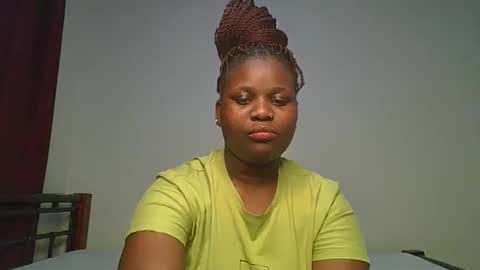 ceepretty25 online show from May 7, 9:35 am