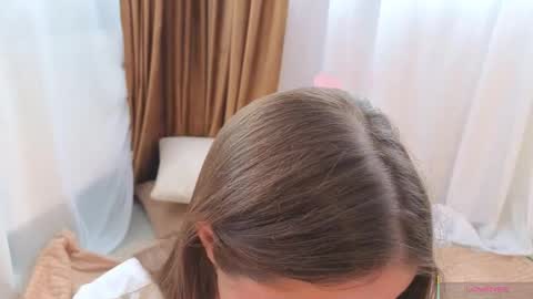 Josie Manesi online show from March 8, 5:44 am