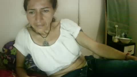 celeste198694 online show from May 26, 2:16 pm