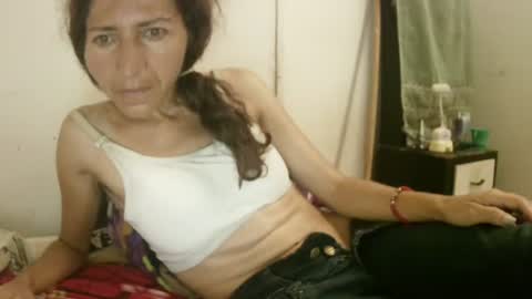 celeste198694 online show from July 7, 2:31 pm