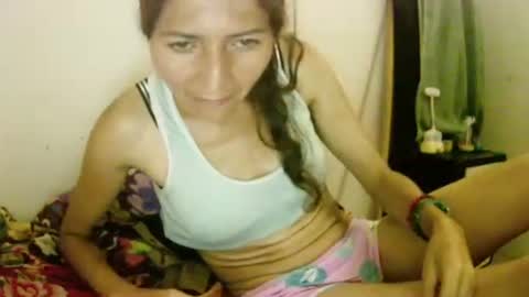 celeste198694 online show from May 9, 9:17 pm