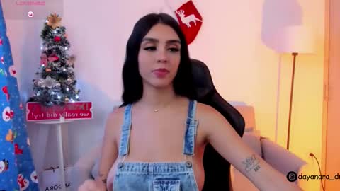 Alice online show from December 13, 10:05 pm