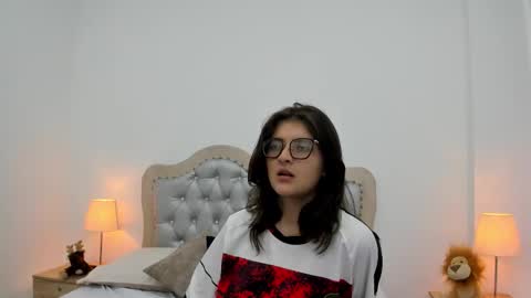 Celeste Calderon online show from January 5, 5:27 pm