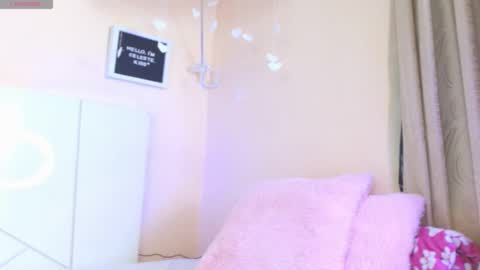 Snapshot of celeste_chic chatting on September 13, 7:00 pm celeste_chic online show from September 13, 7:00 pm