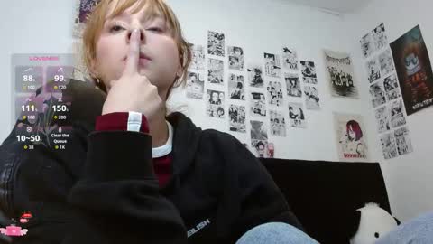 Snapshot of celesteayase chatting on September 17, 1:58 am celesteayase online show from September 17, 1:58 am