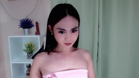 celestegoddessxxx online show from March 28, 10:41 pm