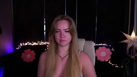 celestenoirr online show from May 11, 6:26 am