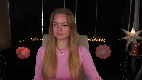 celestenoirr online show from May 21, 1:31 pm
