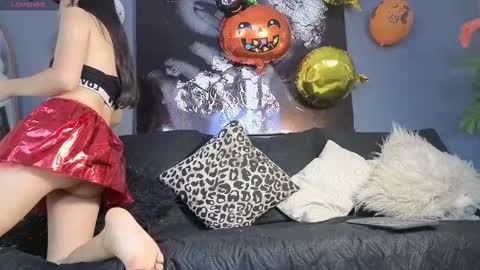 Sara online show from October 31, 7:51 pm