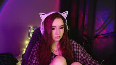 celia_sensual_ online show from May 12, 8:26 pm