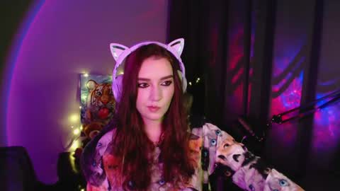 celia_sensual_ online show from May 24, 8:30 pm