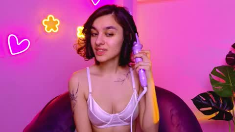  Celine  online show from December 14, 4:29 am