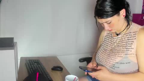 Cerecita  online show from March 4, 12:01 pm