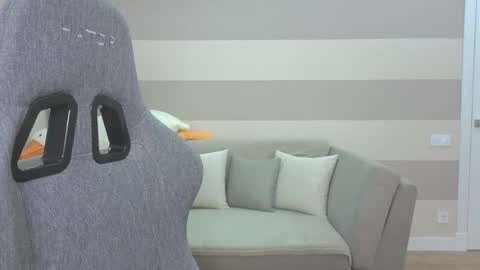 Kate online show from May 9, 7:32 am
