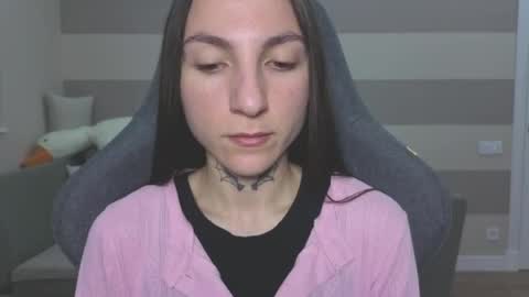 Kate online show from May 22, 6:33 am