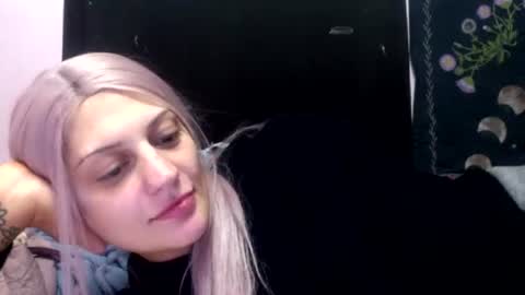 chaia online show from May 12, 10:33 am