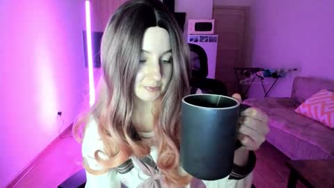 Vika online show from November 18, 2:51 pm