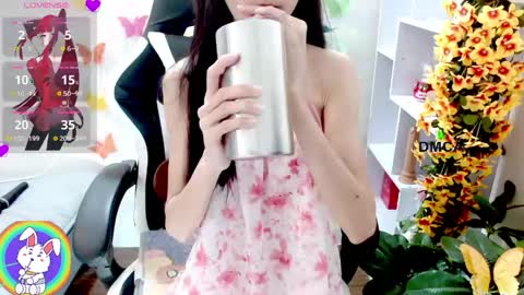 changchang_ online show from May 7, 1:21 am