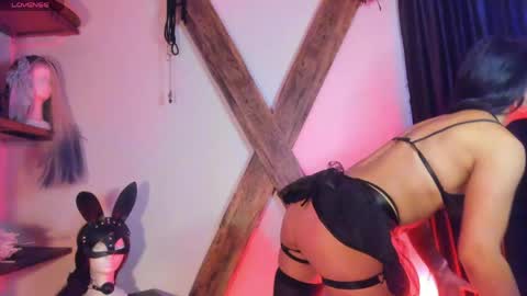 chantal_russell online show from March 31, 8:42 pm