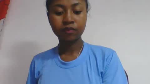 chantale483461 online show from July 2, 5:46 am