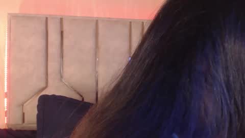  chantalpetit  online show from May 7, 7:39 pm