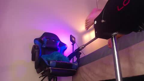  chantalpetit  online show from May 14, 8:58 pm
