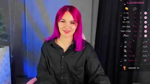 Suzanna Snow online show from December 22, 4:06 am