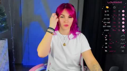 Suzanna Snow online show from December 24, 4:00 am