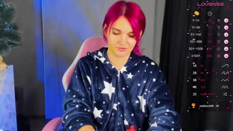 Suzanna Snow online show from December 5, 4:20 am