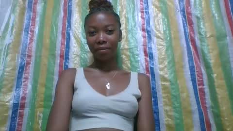 Snapshot of chariola0101 chatting on February 9, 8:02 pm chariola0101 online show from February 9, 8:02 pm