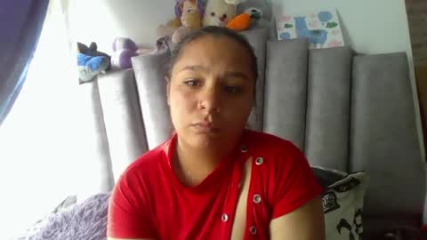 charis 2 online show from May 25, 9:47 pm
