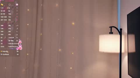 Yumi online show from February 9, 9:55 am