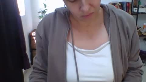 charlott online show from February 8, 6:44 pm